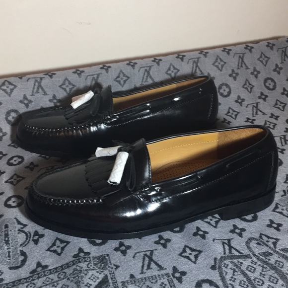 Cole Haan Other - Cole Haan Kiltie Boat Shoe Loafers. New